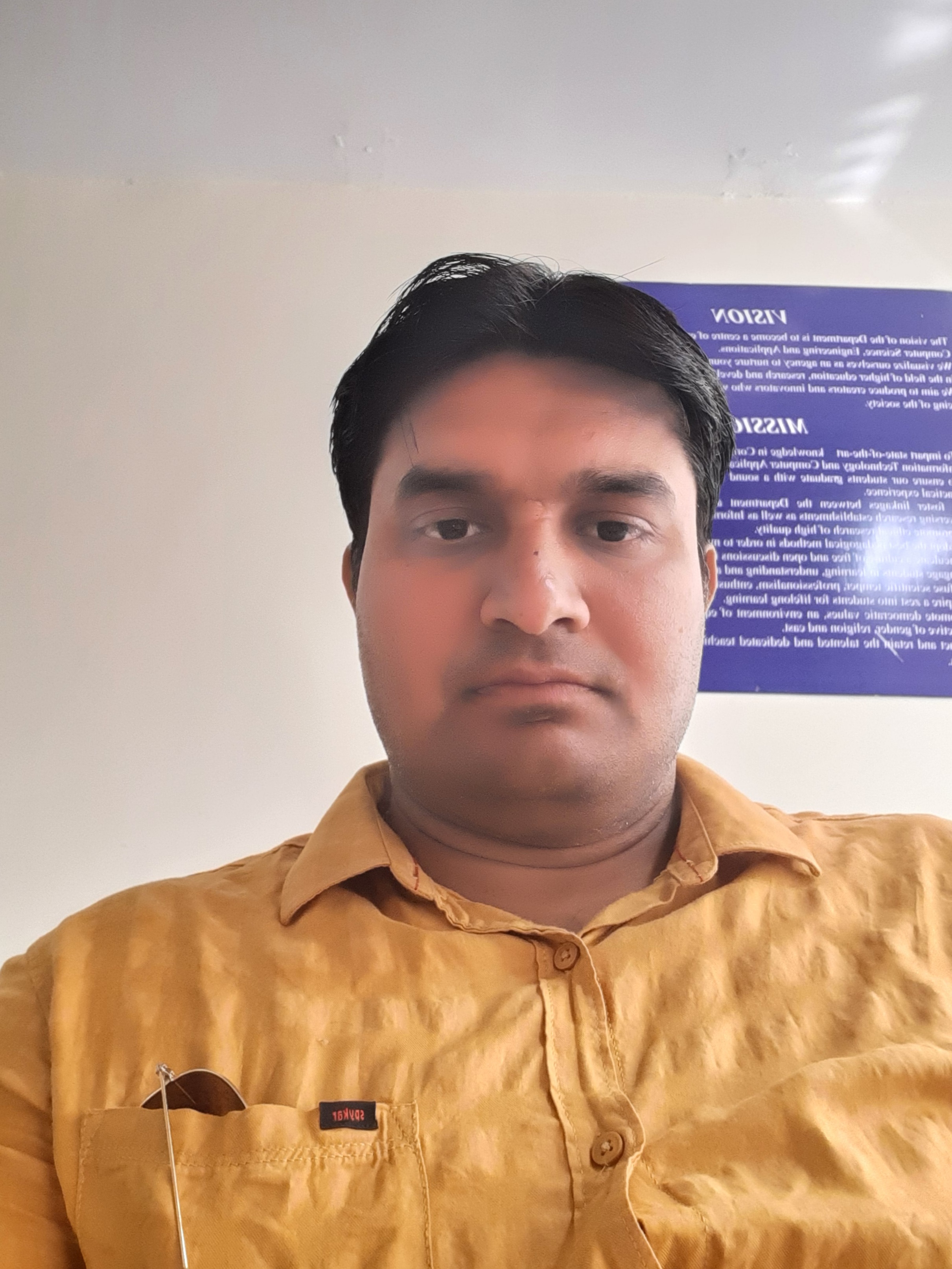 faculty img